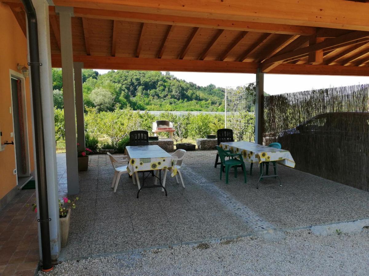 Cascina Legnago Bilocale A 6 Chilometri Da Salo' Apartment Villanuova sul clisi Ngoại thất bức ảnh