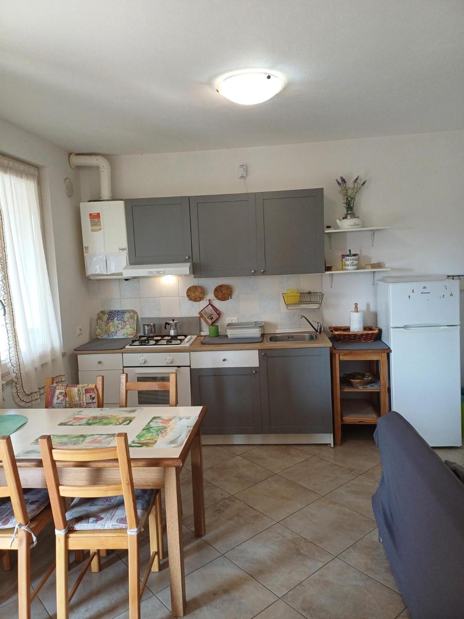Cascina Legnago Bilocale A 6 Chilometri Da Salo' Apartment Villanuova sul clisi Ngoại thất bức ảnh