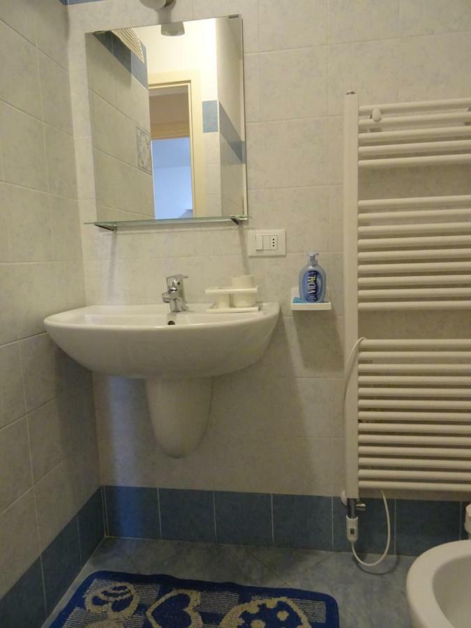 Cascina Legnago Bilocale A 6 Chilometri Da Salo' Apartment Villanuova sul clisi Ngoại thất bức ảnh